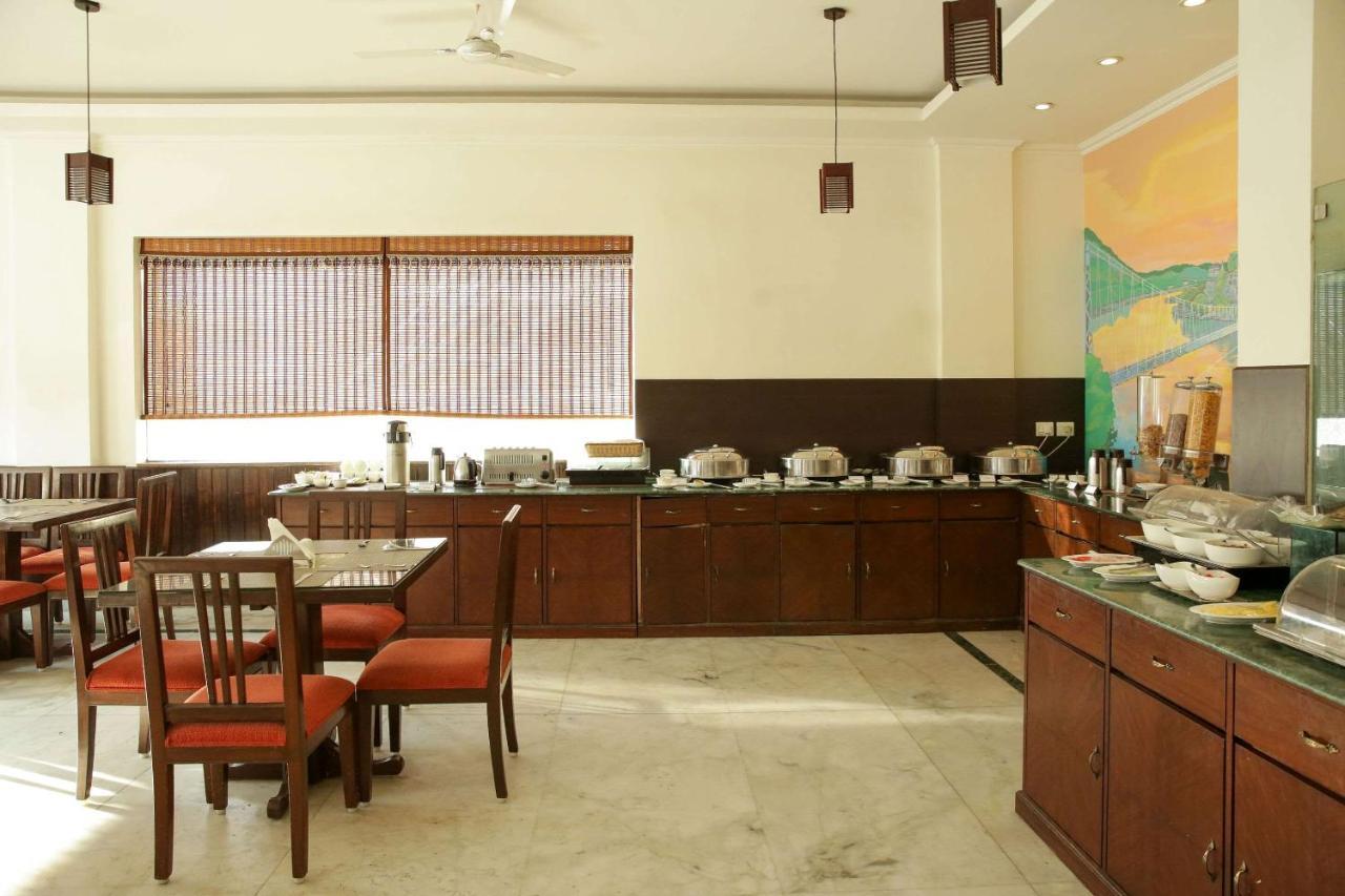 Hotel Dewa Retreat- A Himalayan Boutique Hotel Rishikesh Bagian luar foto