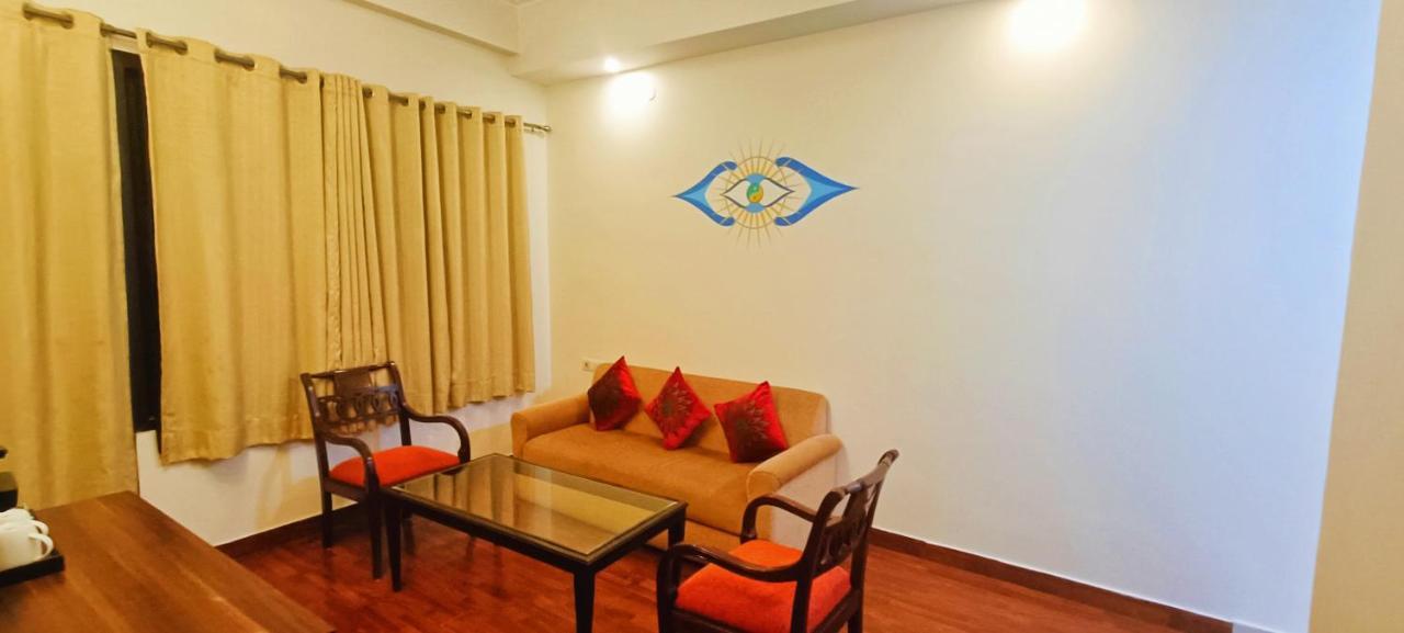 Hotel Dewa Retreat- A Himalayan Boutique Hotel Rishikesh Bagian luar foto