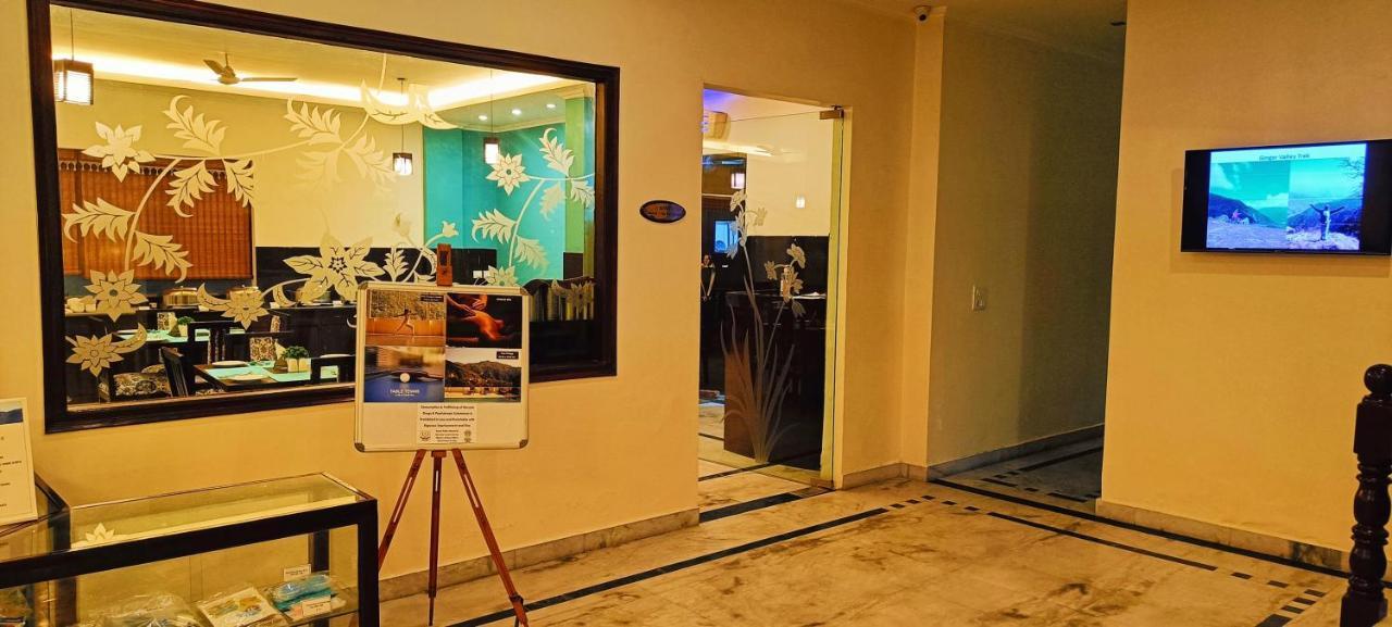 Hotel Dewa Retreat- A Himalayan Boutique Hotel Rishikesh Bagian luar foto