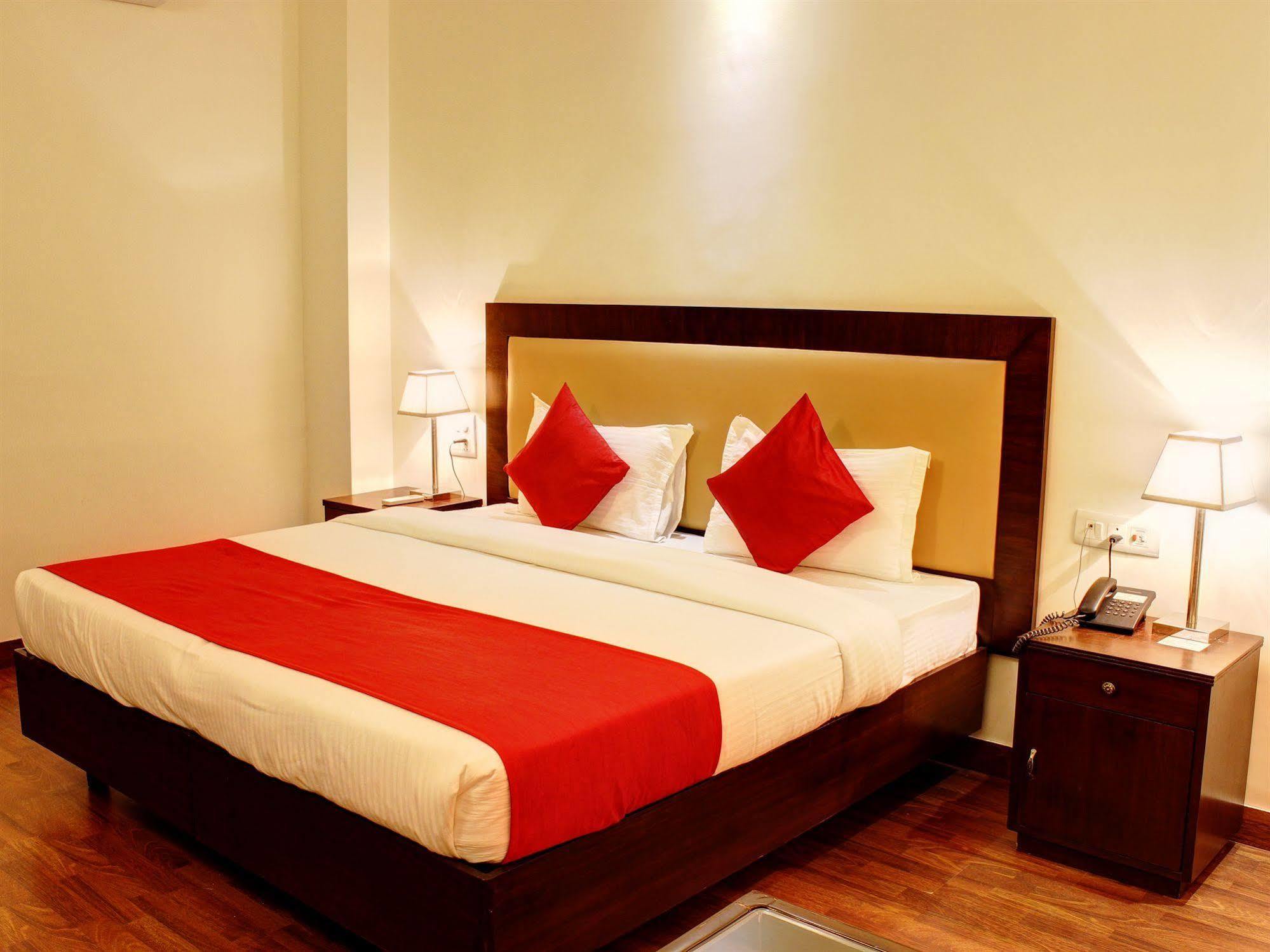 Hotel Dewa Retreat- A Himalayan Boutique Hotel Rishikesh Bagian luar foto